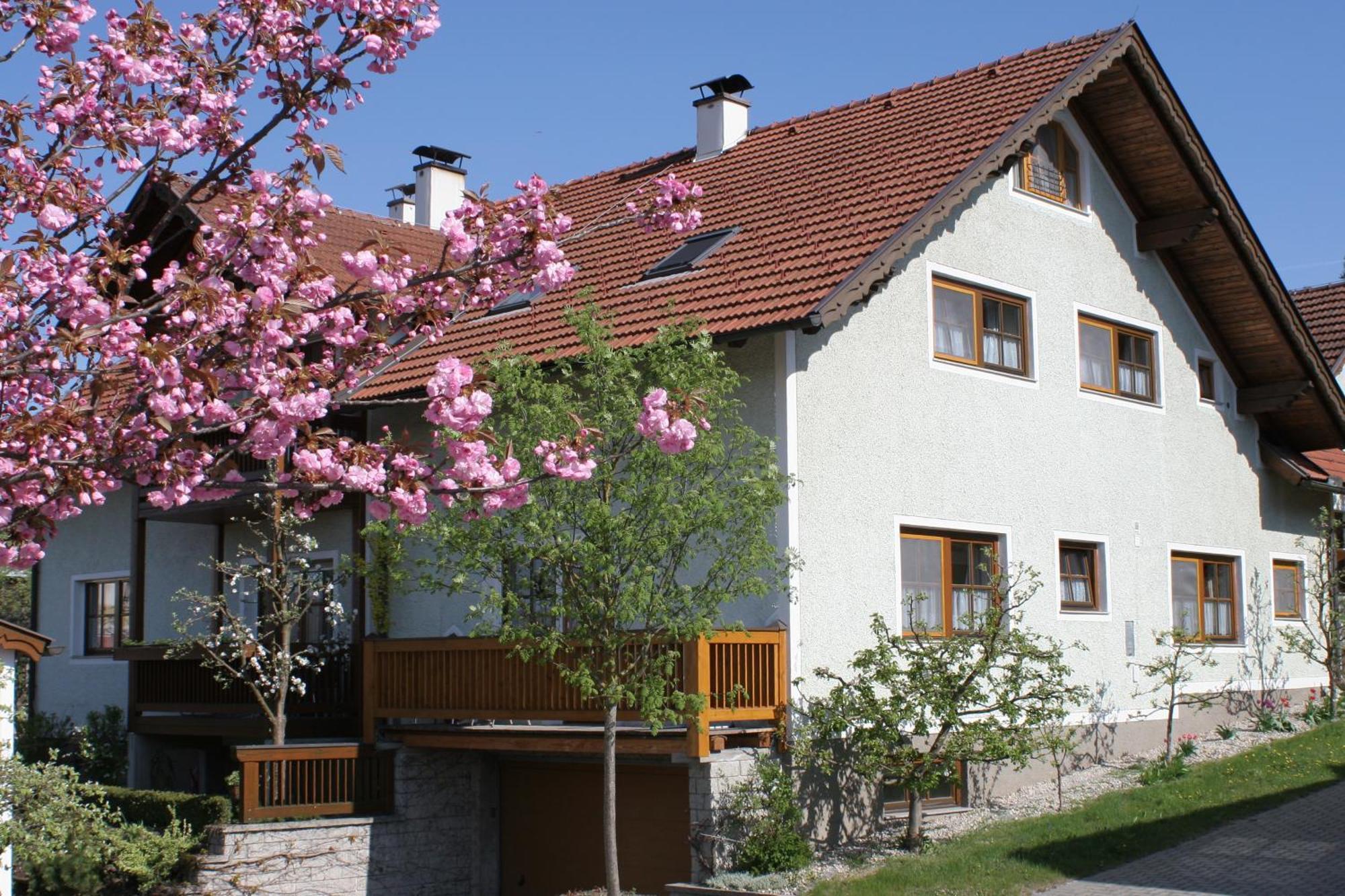 Pension Wenger Kirchheim im Innkreis エクステリア 写真